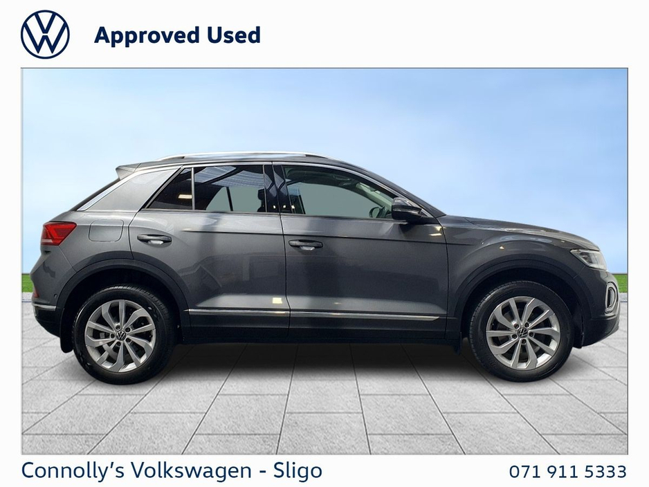 2022 Volkswagen T-Roc - image 11