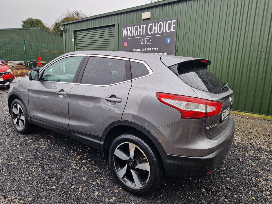 2015 Nissan Qashqai 1.5 DSL SV PREMIUM €7,950