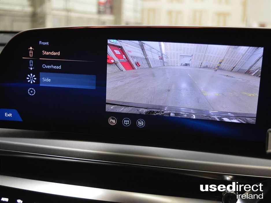 2026 Cadillac Lyriq - image 9