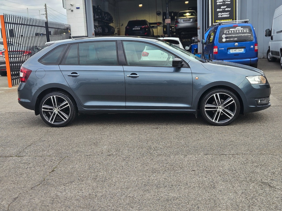 2014 Skoda Rapid - image 2
