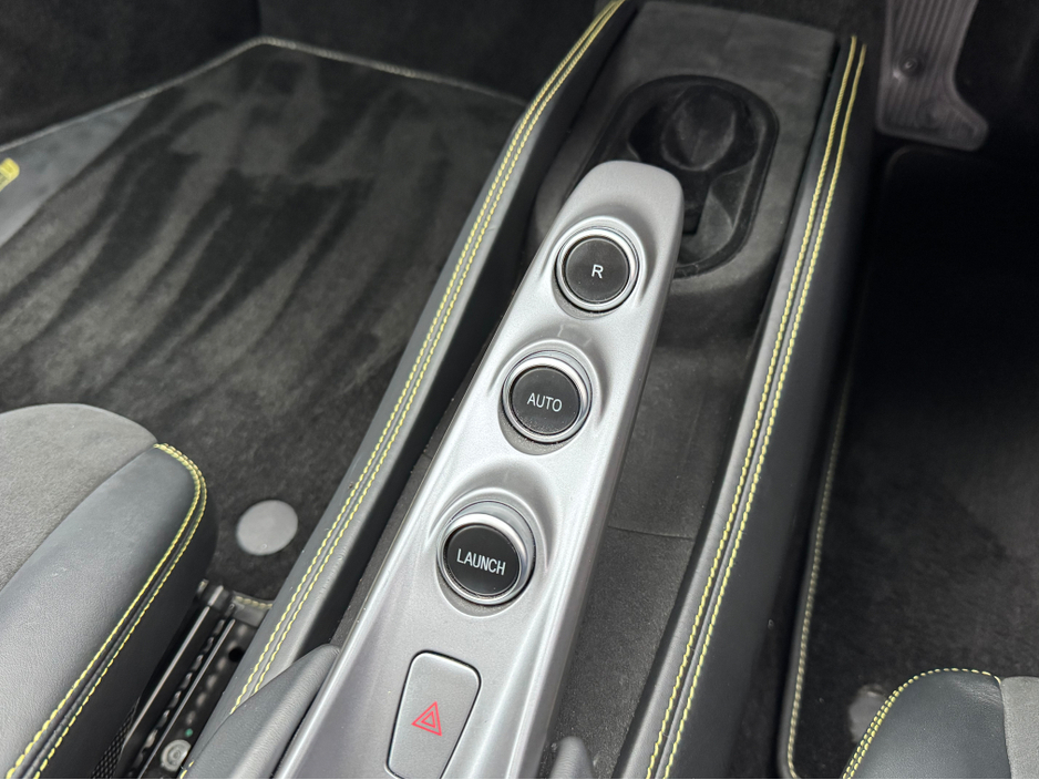 2020 Ferrari F8 - image 15