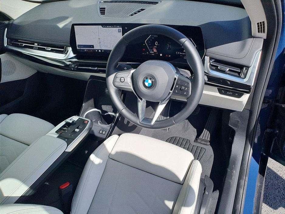 2026 BMW X1 - image 6