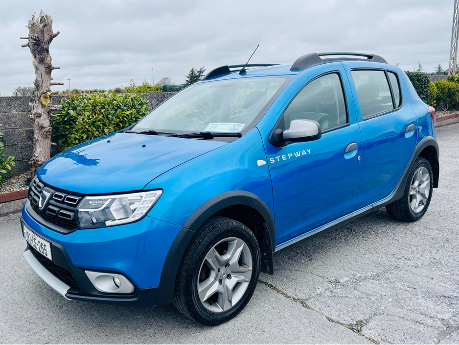 2019 Dacia Sandero Stepway - image 4