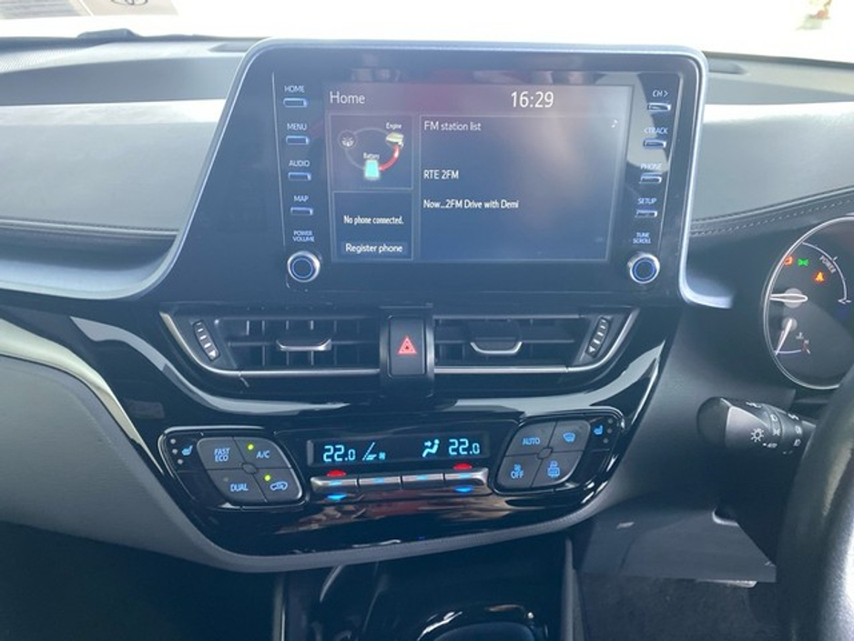 2021 Toyota C-HR - image 11
