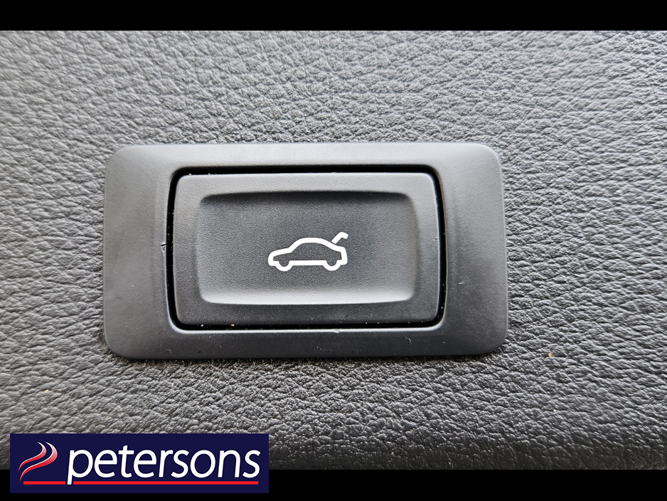 2020 Audi e-tron 50E TECHNIK QUATTRO 5DR AUTOMATIC €27,950