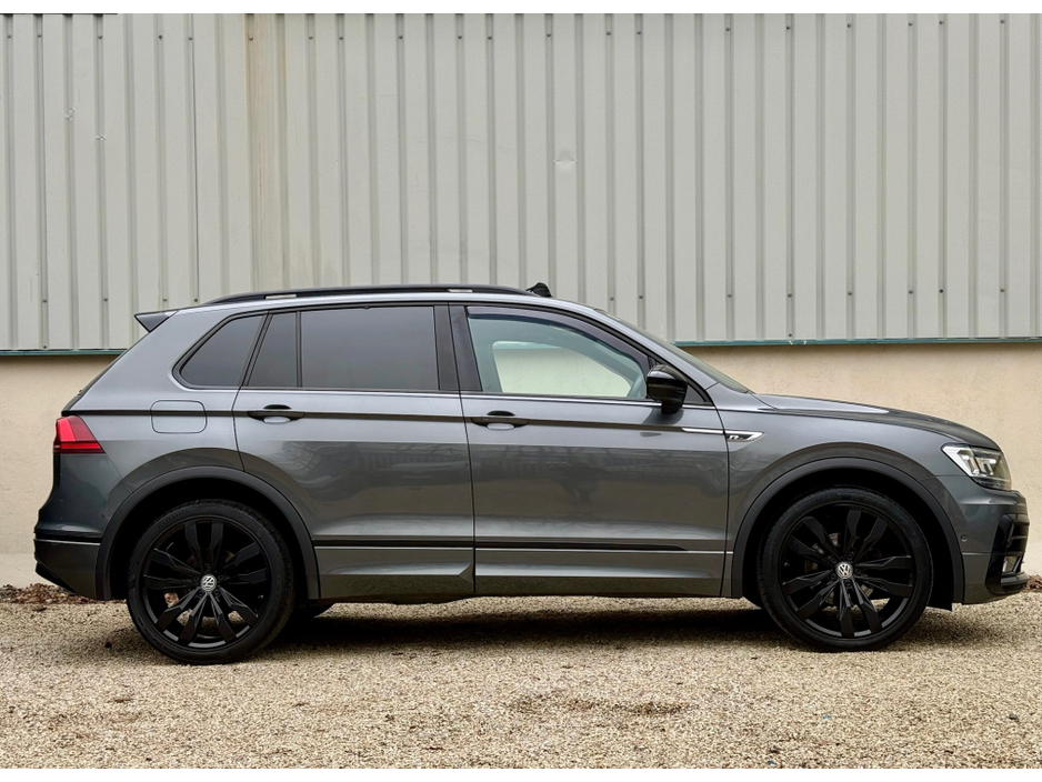 2019 Volkswagen Tiguan R-LINE 2.0 TDI MANUAL 6SPEED FWD 150HP 5DR €29,950