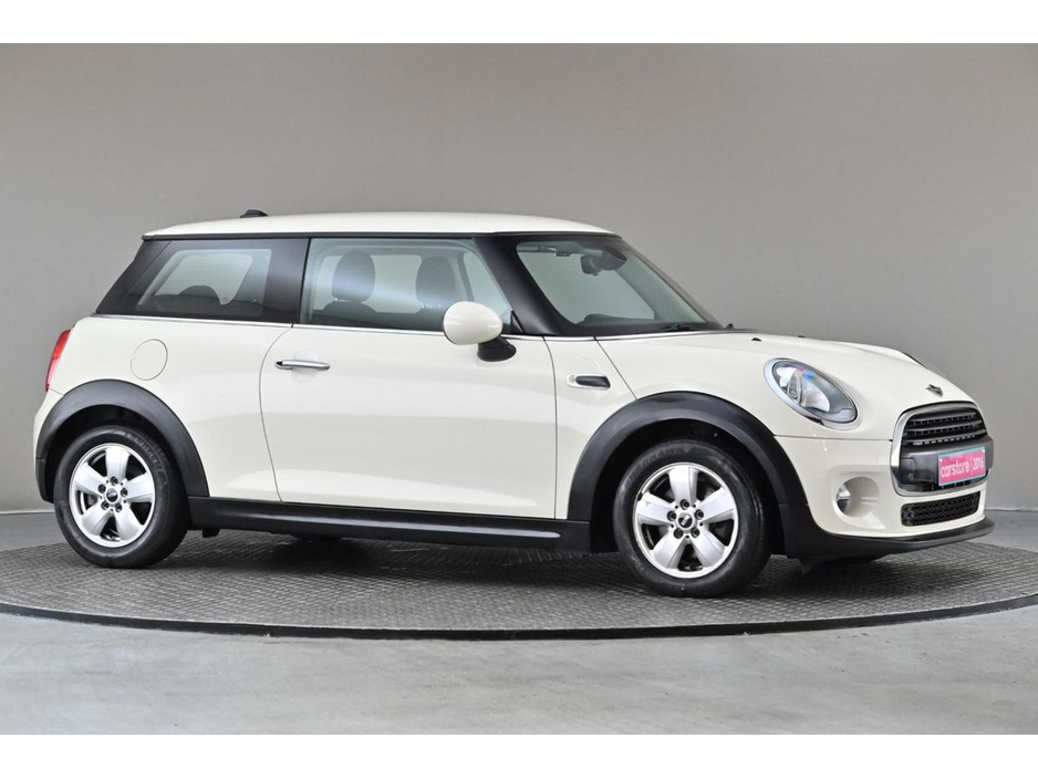 2016 MINI Hatch - image 12