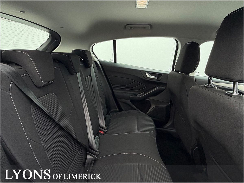 2025 Ford Focus Titanium 1.0L EcoBoost 125PS mHEV €32,000