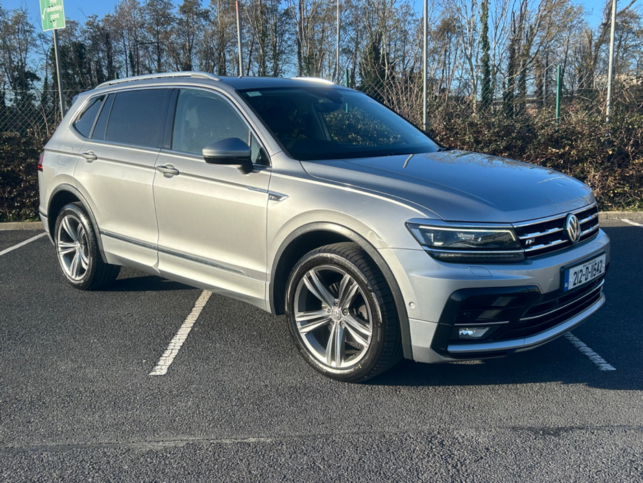 2021 Volkswagen Tiguan - image 2
