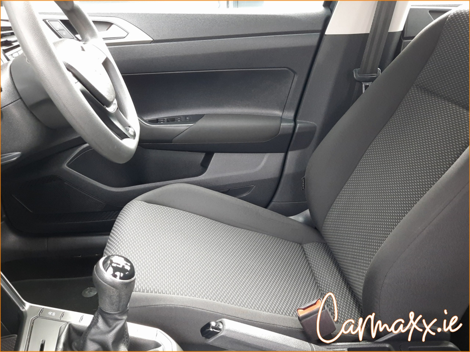 2019 Volkswagen Polo - image 16