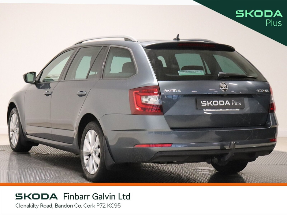 2021 Skoda Octavia - image 15