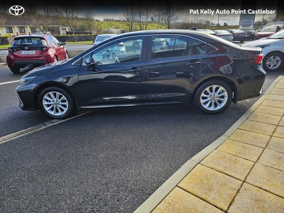 2023 Toyota Corolla - image 18