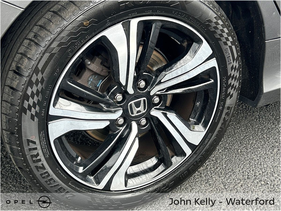 2020 Honda Civic - image 6