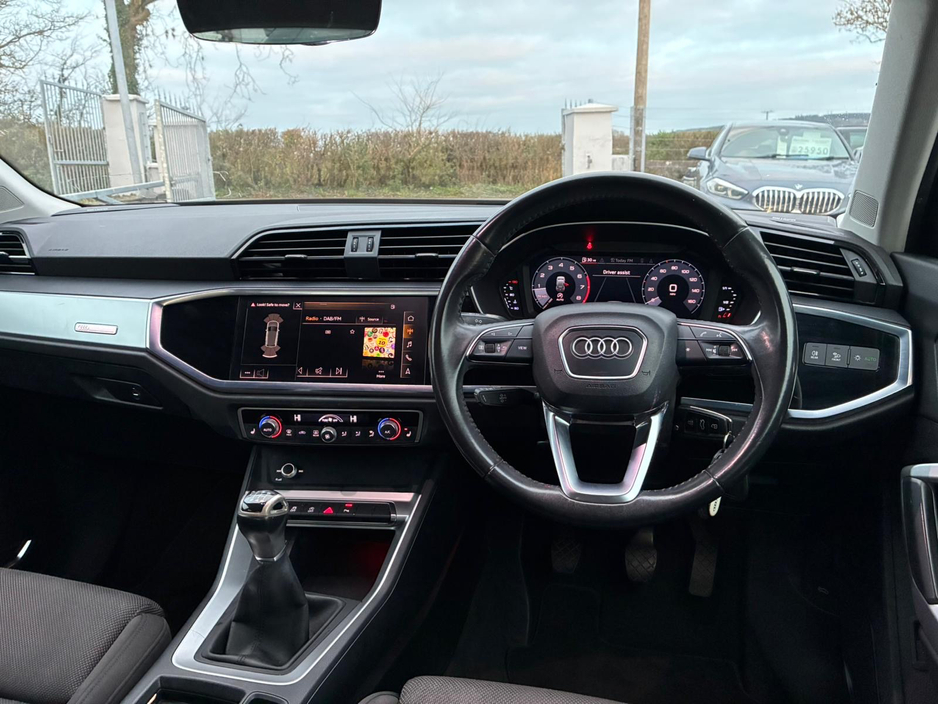 2019 Audi Q3 - image 8
