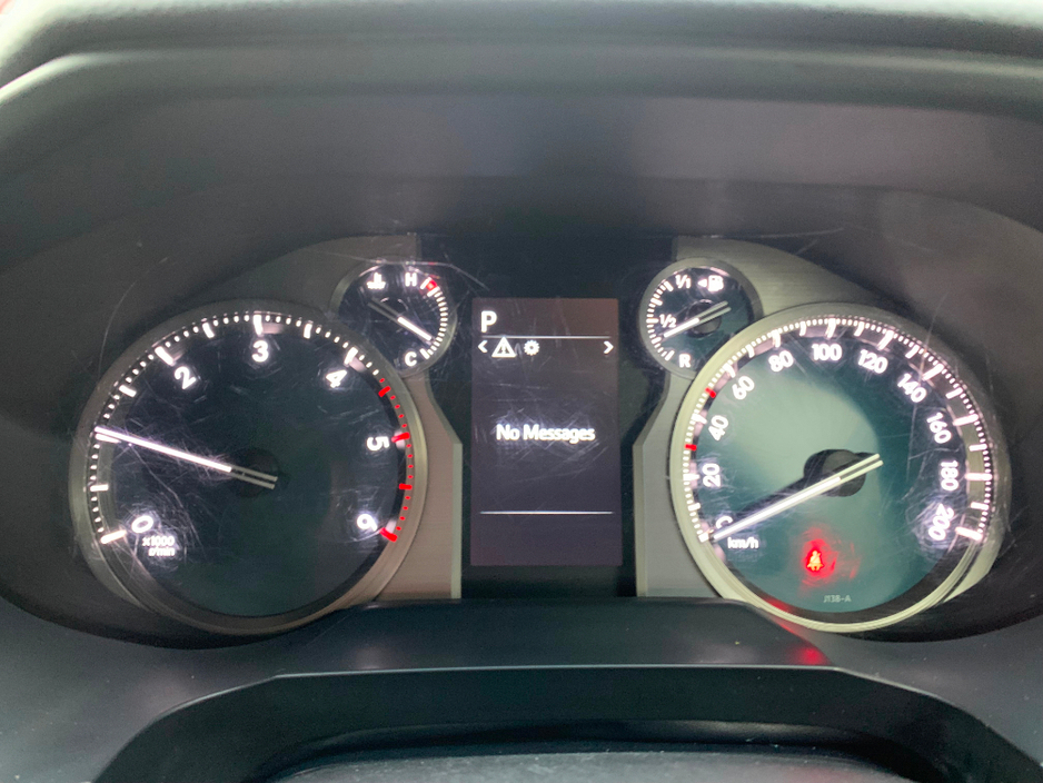 2022 Toyota Landcruiser 2.8 LWB AUTO COMMERCIAL // PRICE EXCL. VAT // GREAT CONDITION // 09/26 CVRT // ONE OWNER // FULL SERVICE HISTORY // €32,479