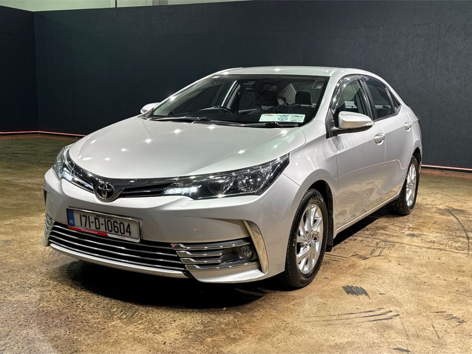 2017 Toyota Corolla - image 7