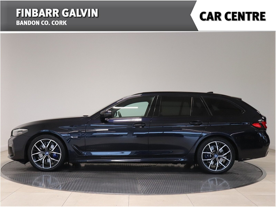 2022 BMW 5 Series 530e M Sport €41,950