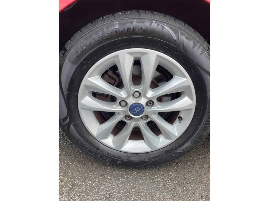 2014 Ford Mondeo - image 9