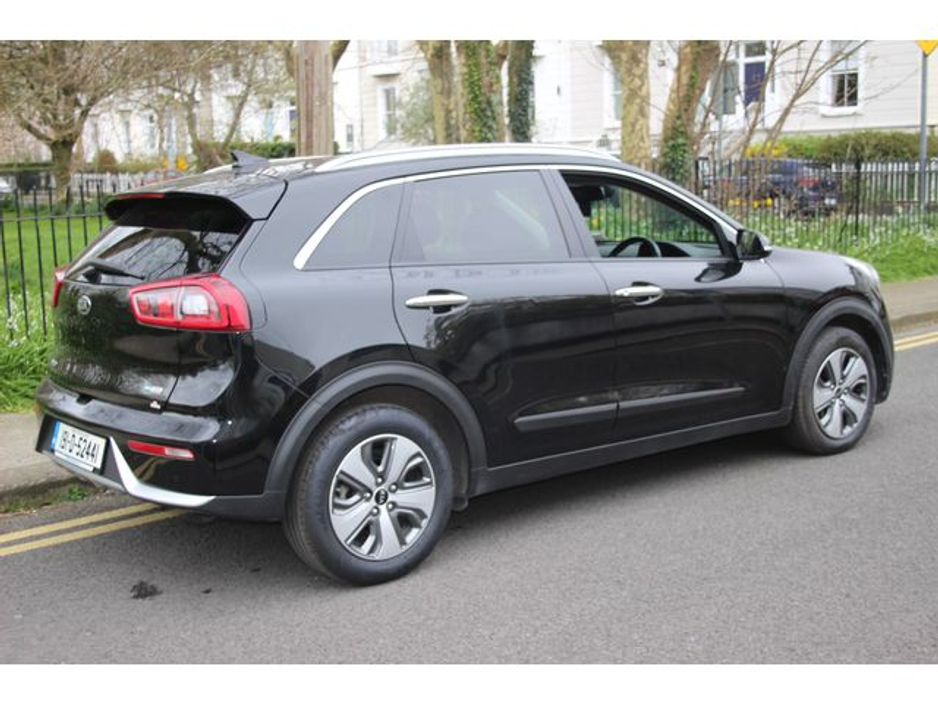 2019 Kia Niro - image 6