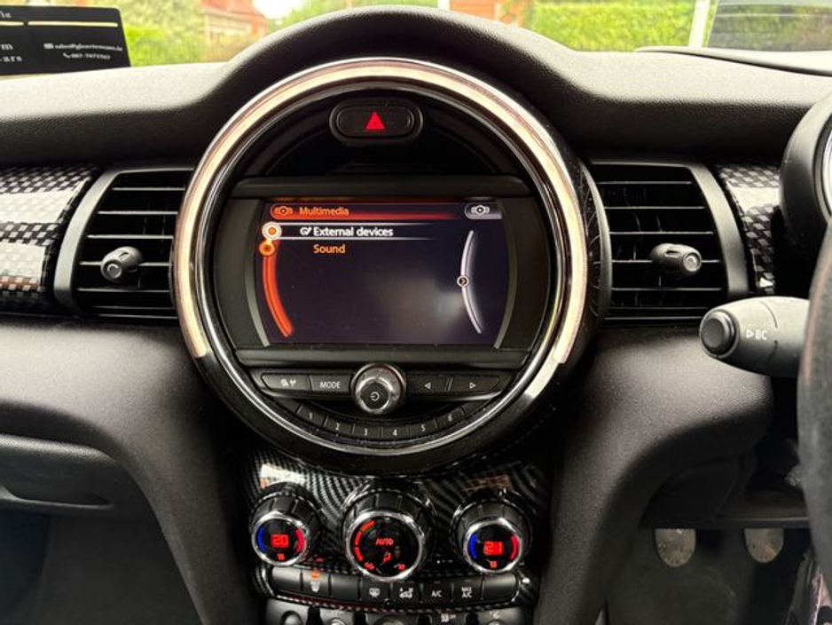 2015 MINI Hatch 2.0 S - MASSIVE SERVICE HISTORY €14,950