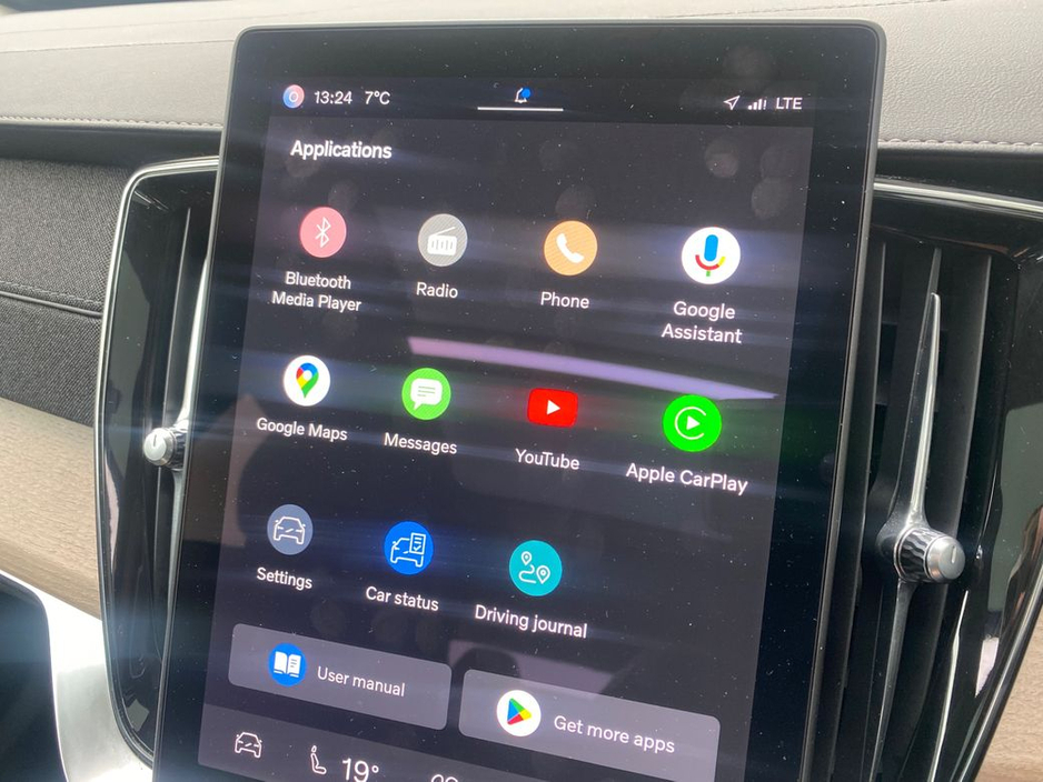 2025 Volvo XC90 T8 Dark Plus AWD Auto (PHEV) €78,900