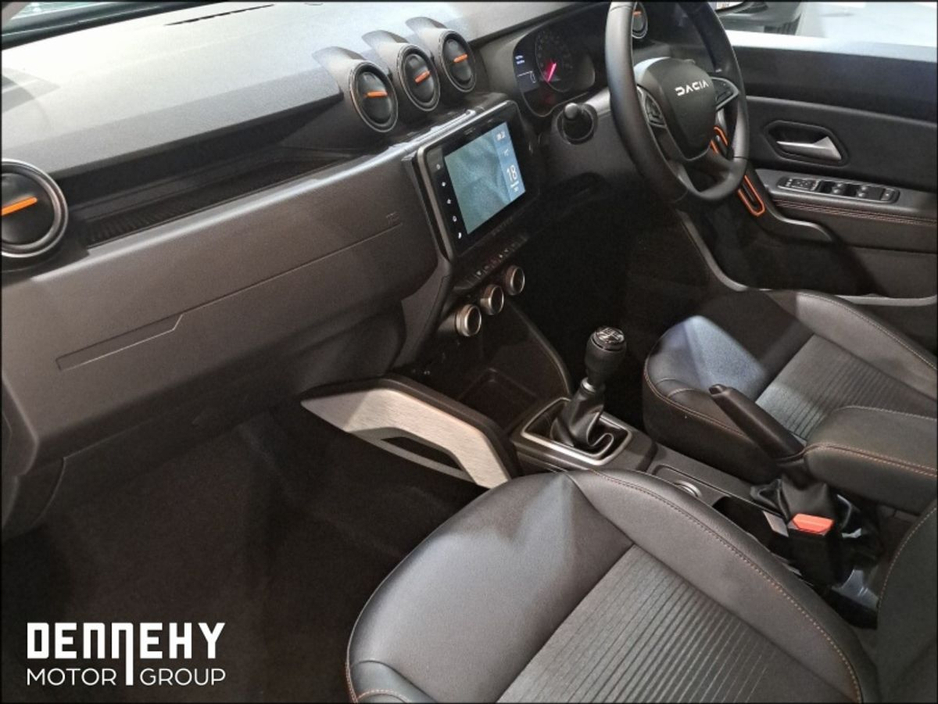 2023 Dacia Duster - image 27