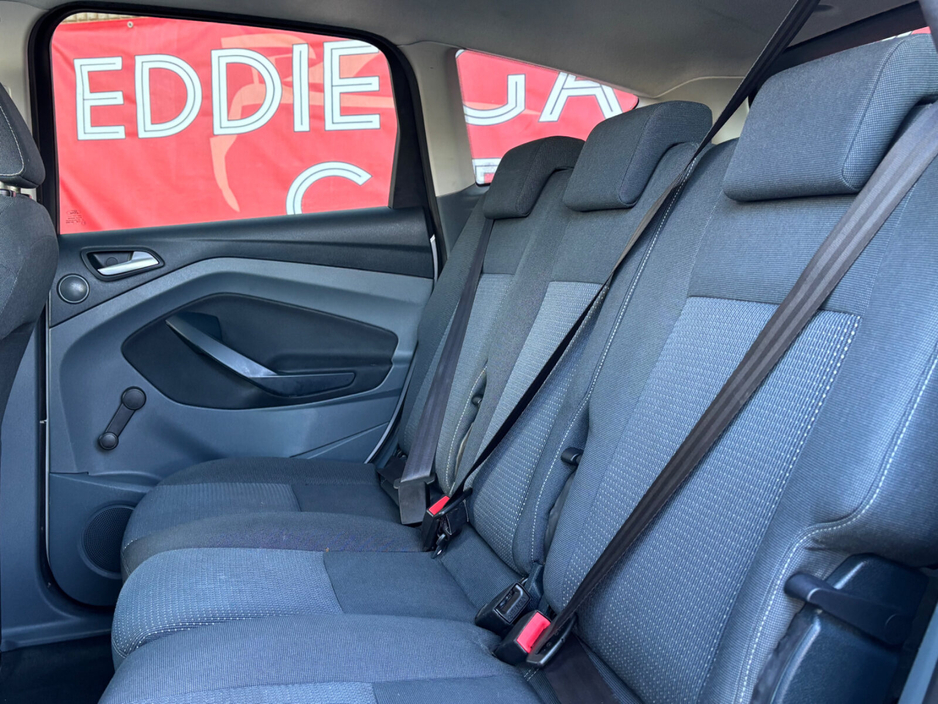 2012 Ford C-Max 1.6 TDCI 95PS ACTIV €4,950