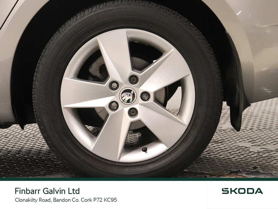 2016 Skoda Octavia AMBITION 1.6TDI 90HP €12,950