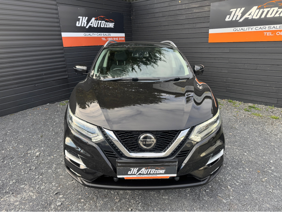 2019 Nissan Qashqai - image 2