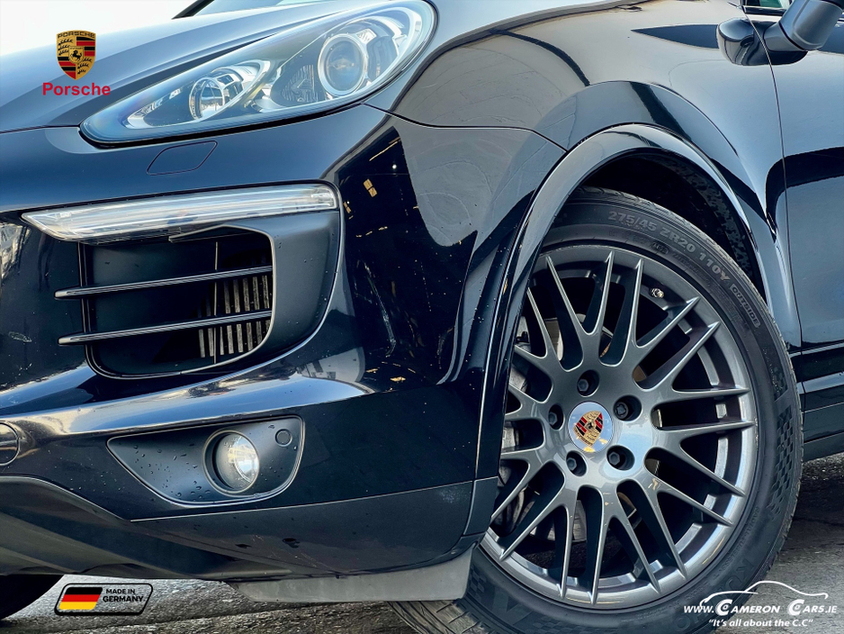 2017 Porsche Cayenne - image 33