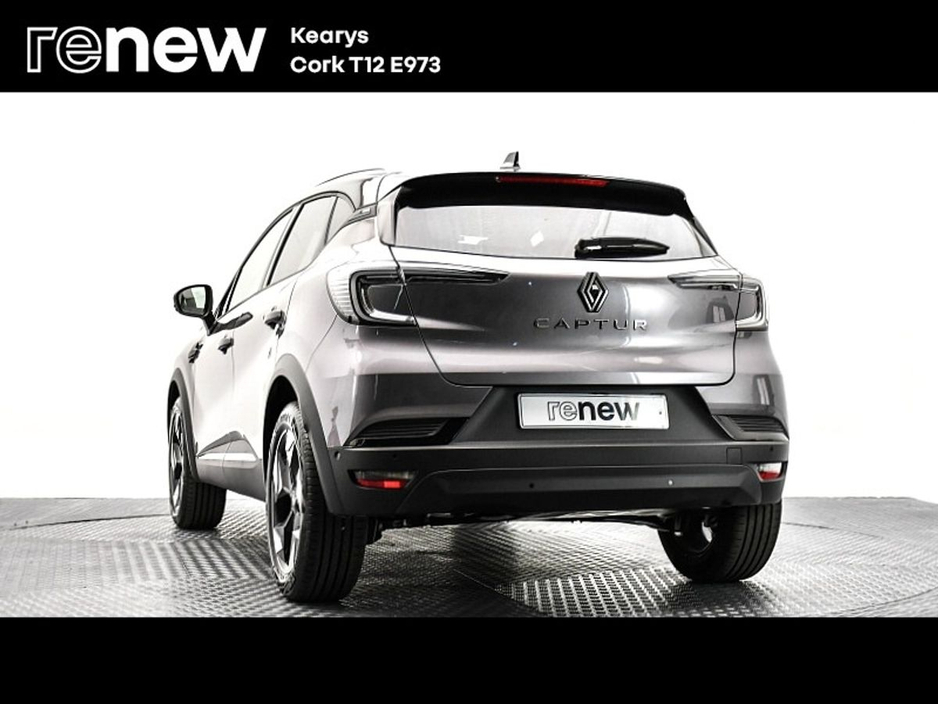 2026 Renault Captur - image 3