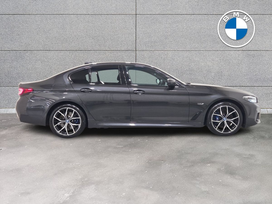 2022 BMW 5 Series 530e xDrive M Sport Saloon €44,950