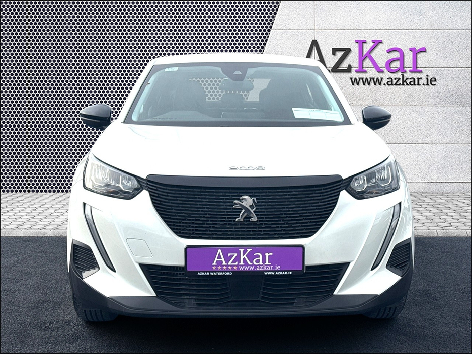 2022 Peugeot 2008 - image 2