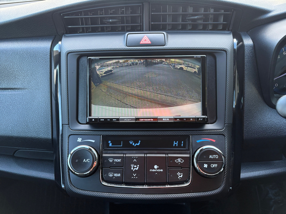 2020 Toyota Corolla - image 15