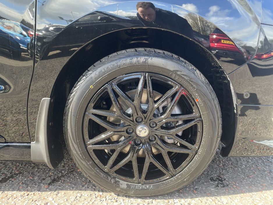 2026 Opel Vivaro - image 10