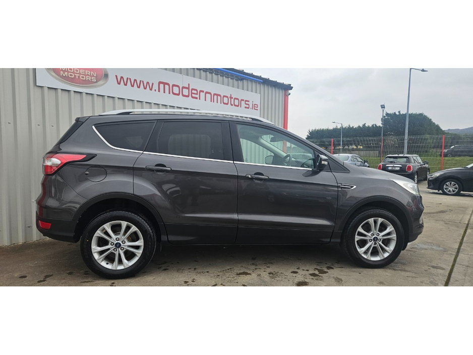 2018 Ford Kuga - image 7