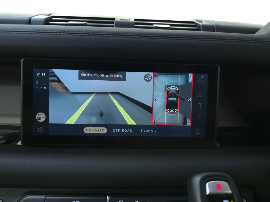 2021 Land Rover Defender  €54,950