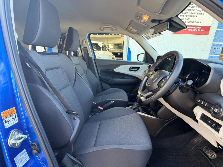 2024 Suzuki Swift - image 6