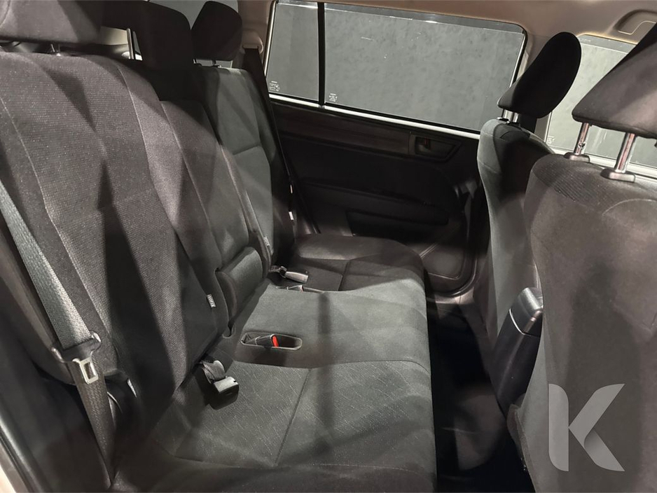 2021 Toyota Corolla - image 18