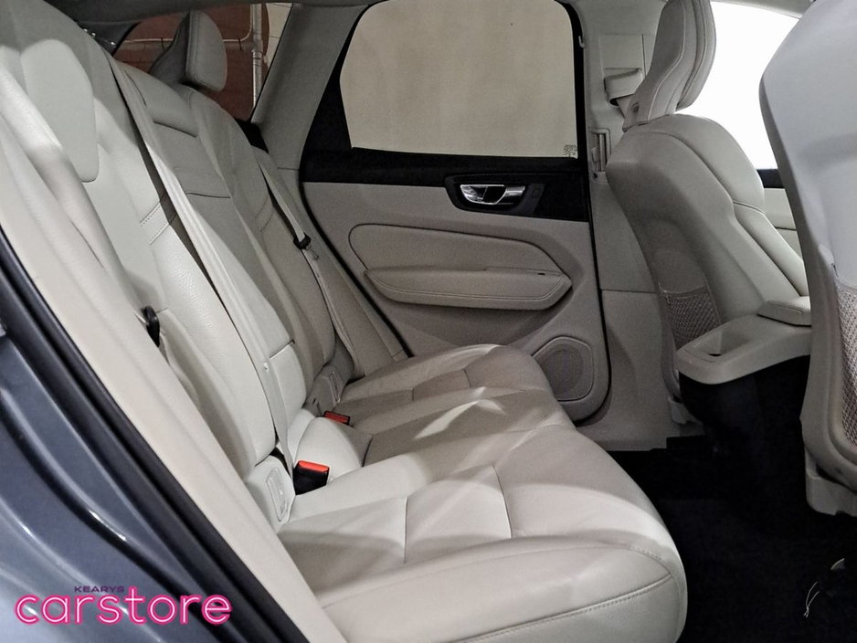 2018 Volvo XC60 D4 (190hp) FWD Momentum Manual €25,880