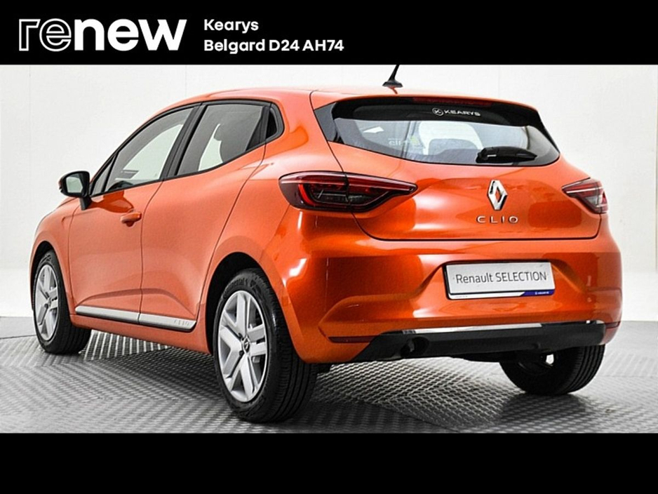 2020 Renault Clio - image 3