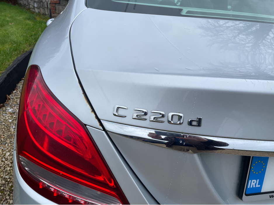 2016 Mercedes-Benz C Class - image 7