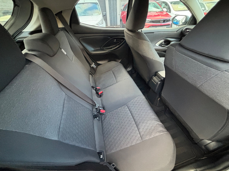 2023 Mazda Mazda2 - image 25