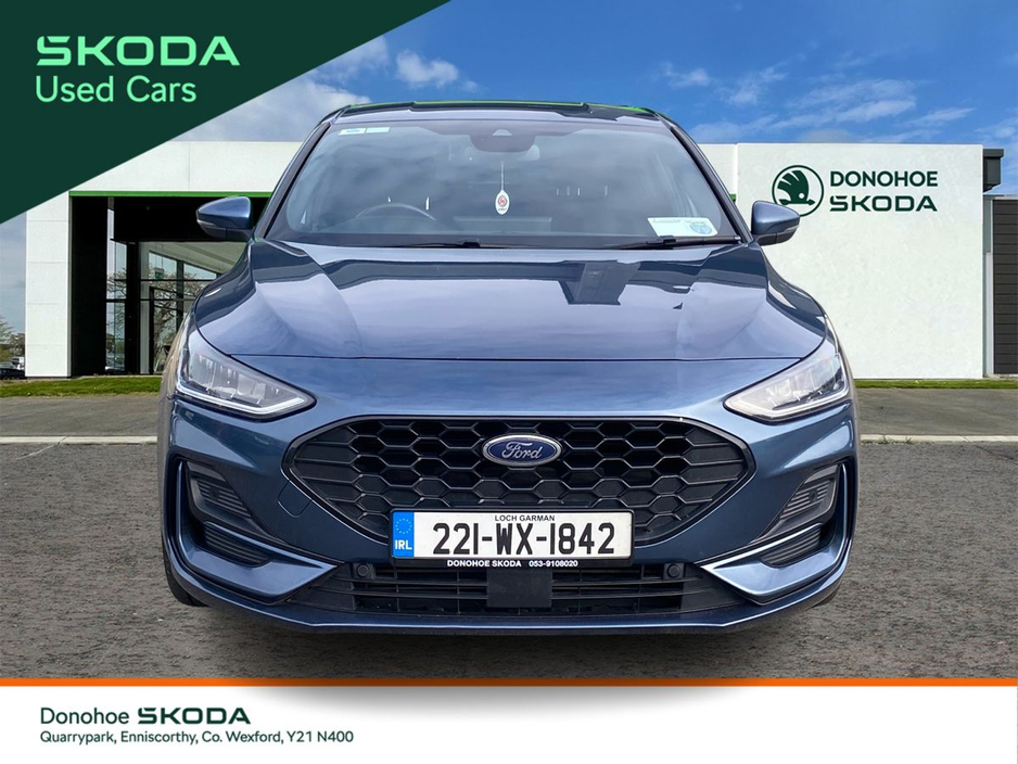 2022 Ford Focus - image 7