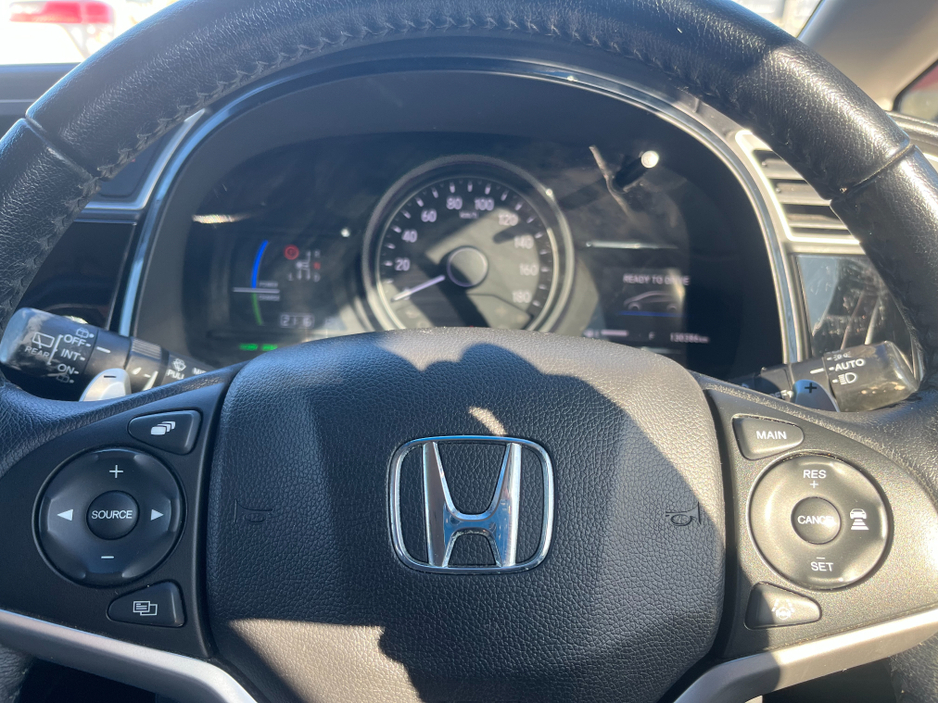 2020 Honda Shuttle - image 7