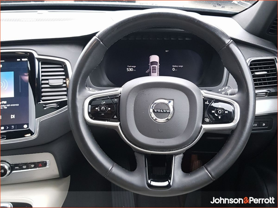 2024 Volvo XC90 - image 9