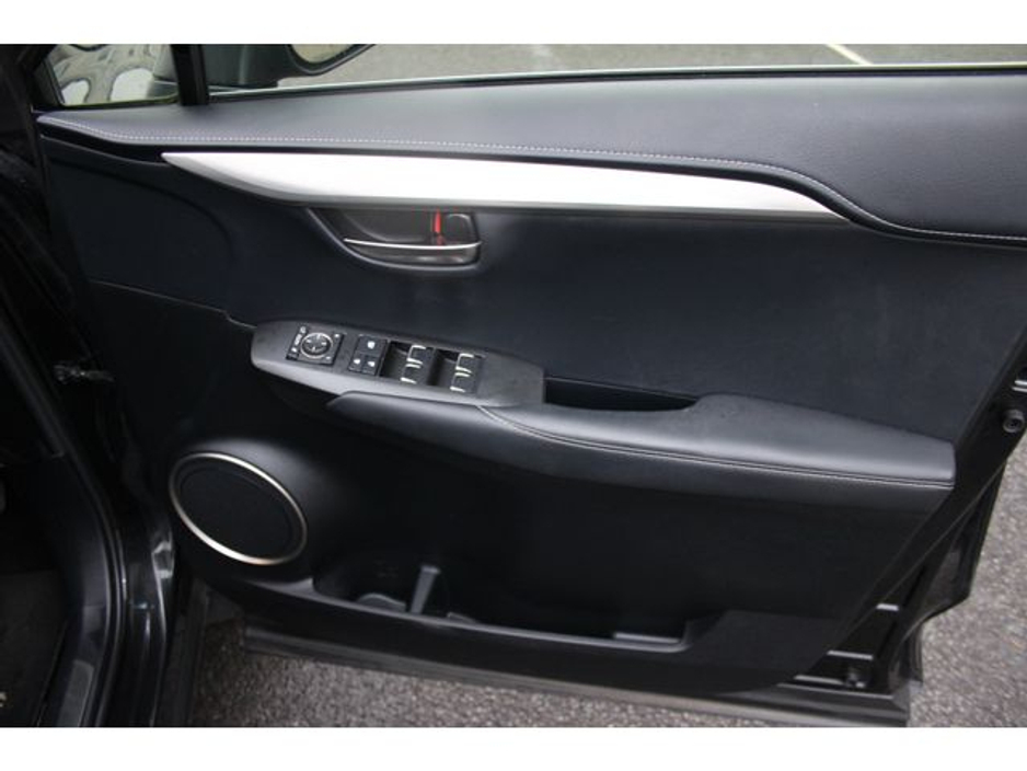 2019 Lexus NX 300 h NX 2 5 300H Luxury 4WD 197HP 5