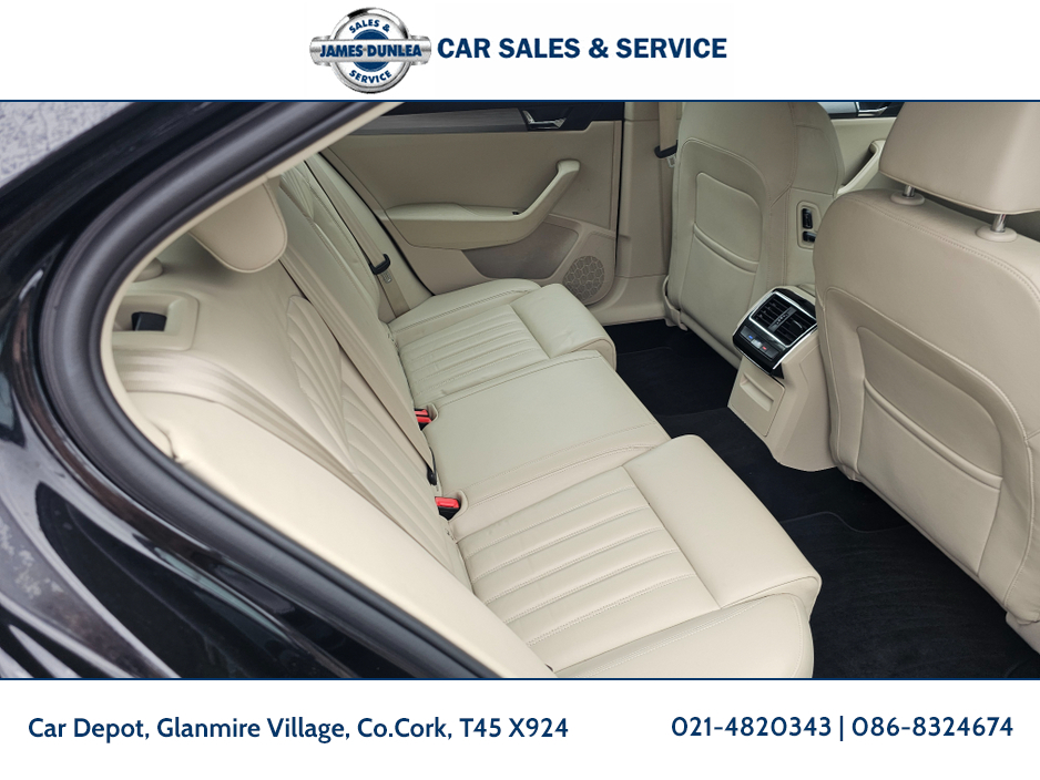 2019 Skoda Superb - image 8