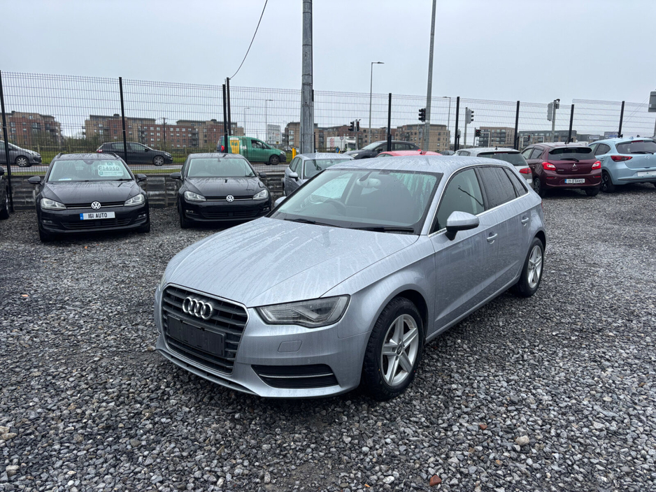 2014 Audi A3 - image 2
