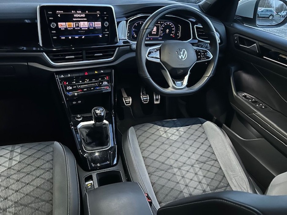 2023 Volkswagen T-Roc 2.0 TDI 116HP R-Line M6F Top spec €31,995